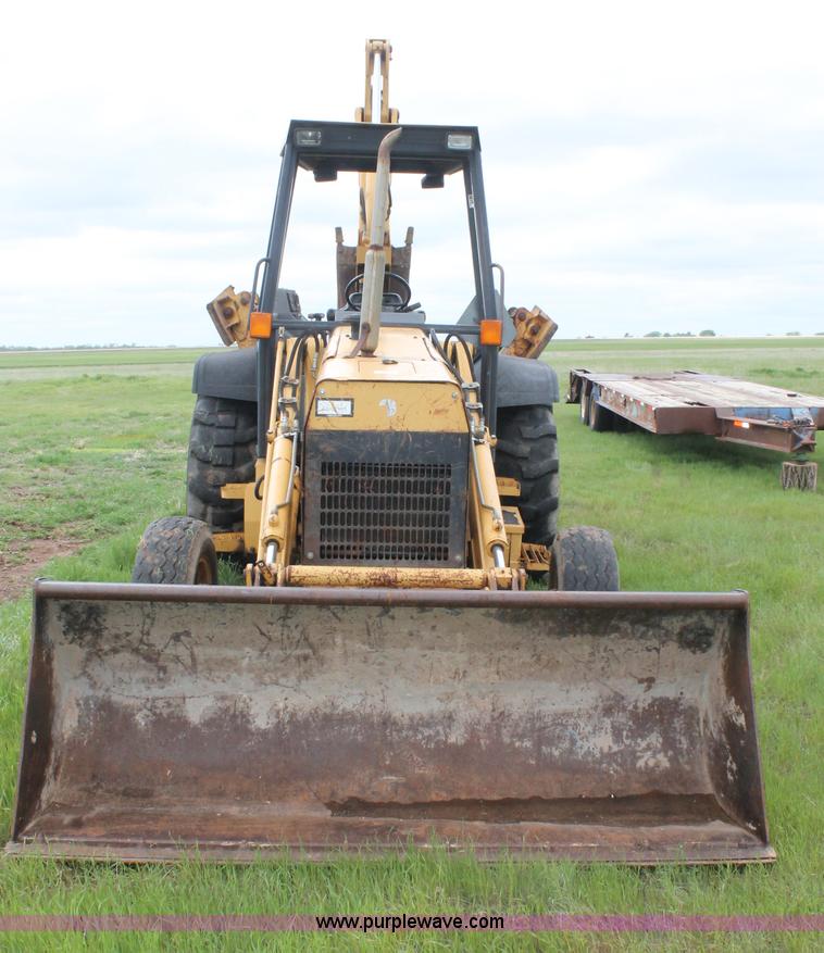 image for item BZ9087 1995 Ford 555D backhoe