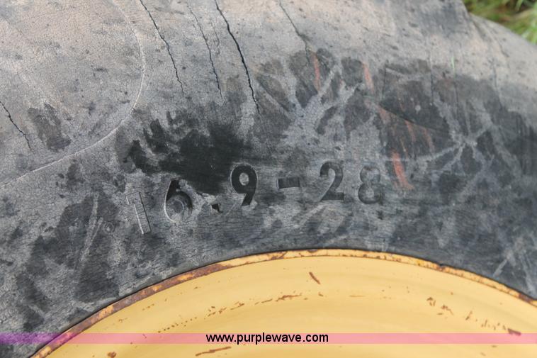 image for item BZ9087 1995 Ford 555D backhoe