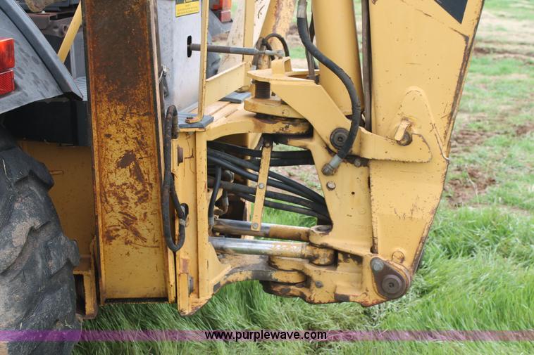 image for item BZ9087 1995 Ford 555D backhoe