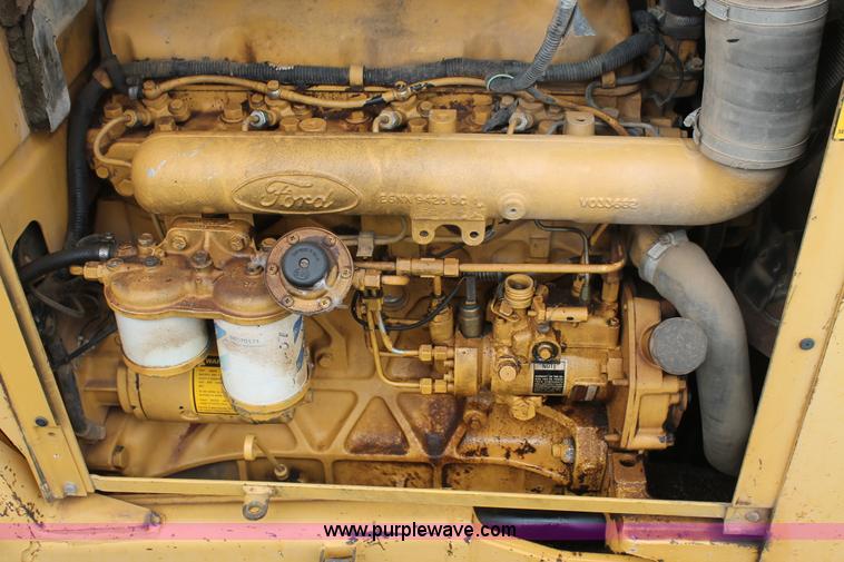 image for item BZ9087 1995 Ford 555D backhoe