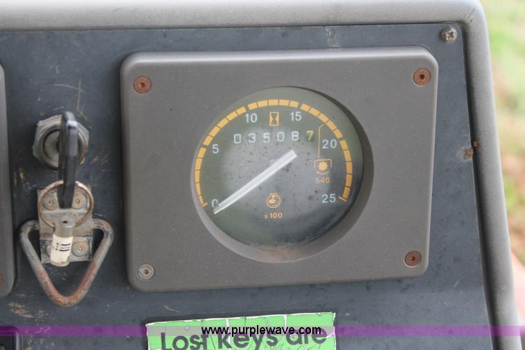 image for item BZ9087 1995 Ford 555D backhoe