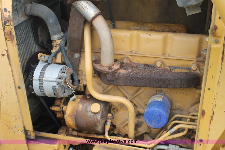 1995 Ford 555D backhoe in Geronimo, OK Item BZ9087 sold Purple Wave