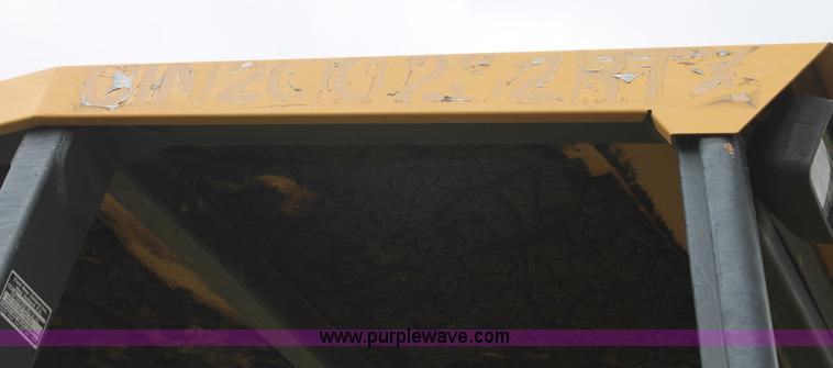 image for item BZ9087 1995 Ford 555D backhoe