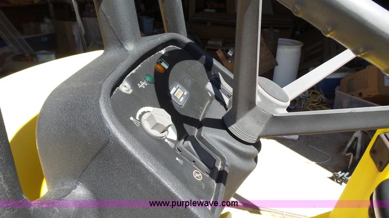 image for item BZ9093 Wacker RD12A double drum roller