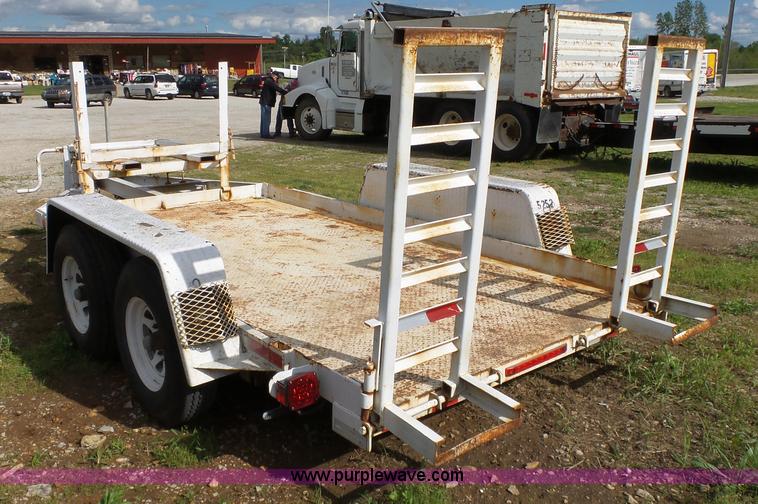 image for item BZ9536 1989 JFW F2748 equipment trailer