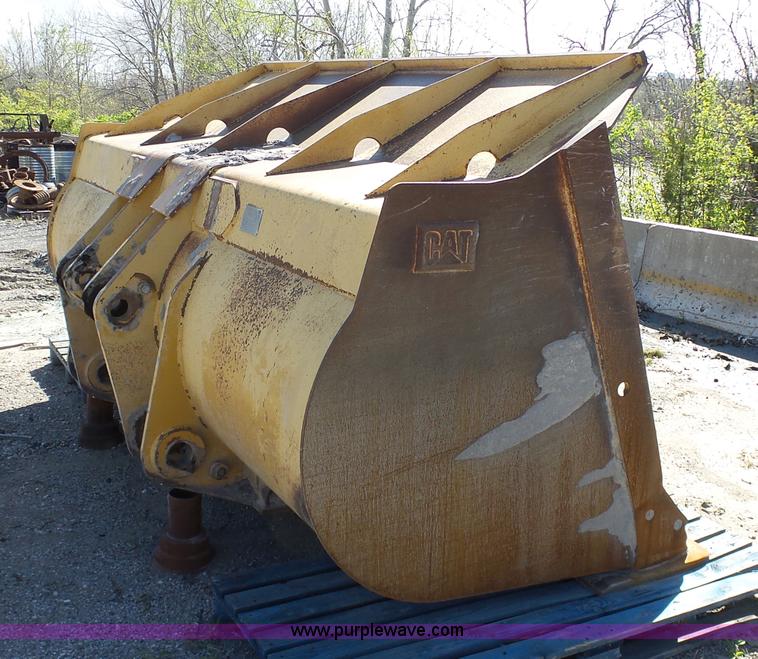 image for item G3739 Caterpillar 980 wheel loader bucket