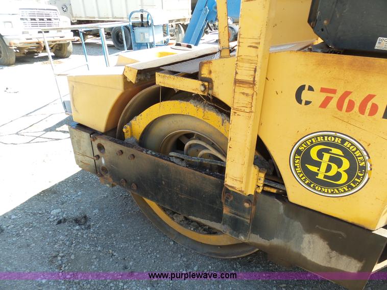 image for item G3752 Hyster C766B vibratory double drum roller