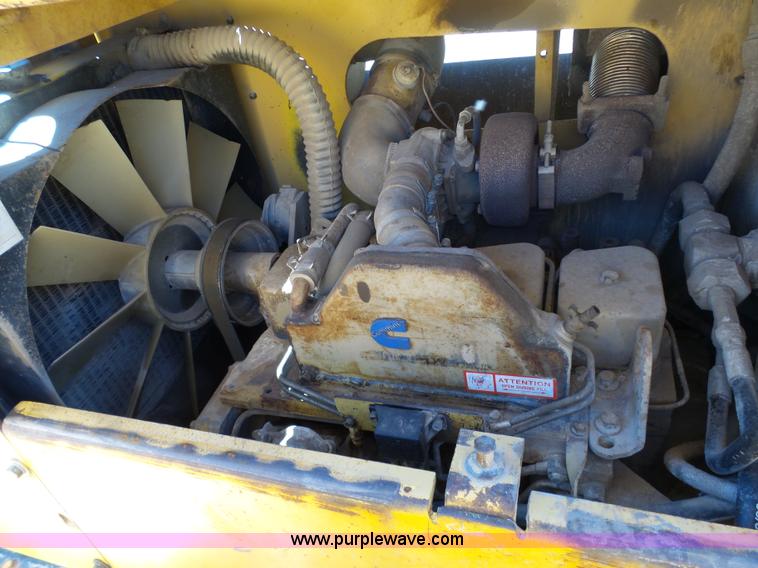 image for item G3752 Hyster C766B vibratory double drum roller