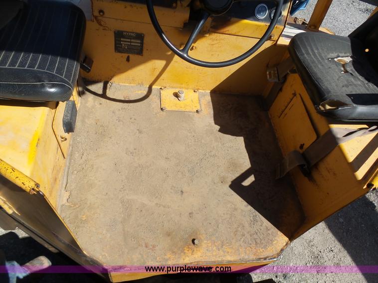 image for item G3752 Hyster C766B vibratory double drum roller