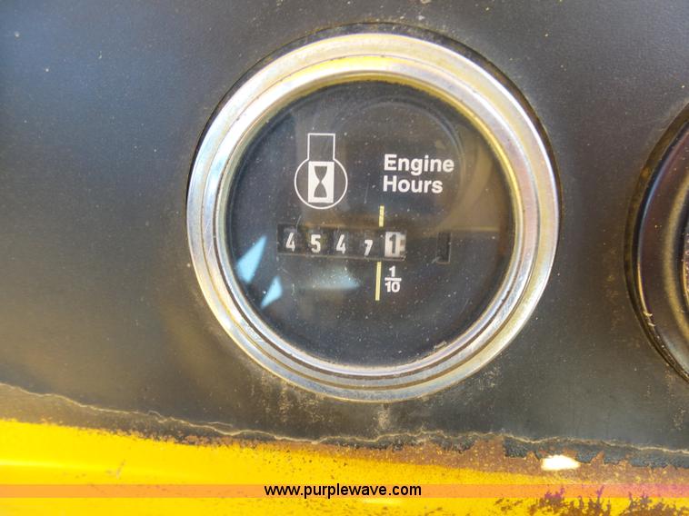 image for item G3752 Hyster C766B vibratory double drum roller