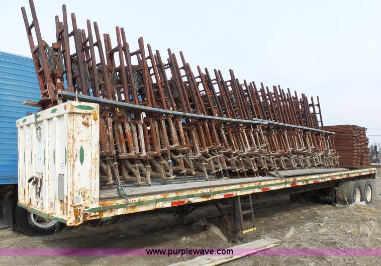 image for item J1668 Assorted masonry scaffolding