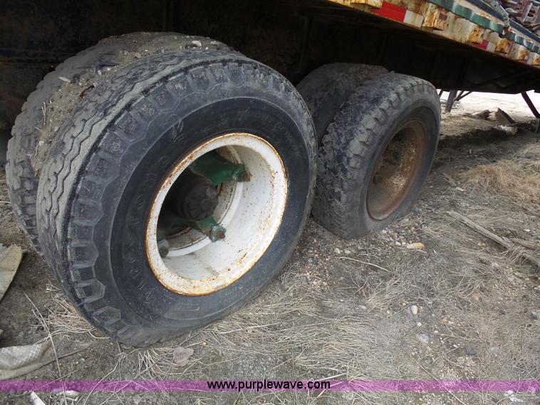 image for item J1668 Assorted masonry scaffolding