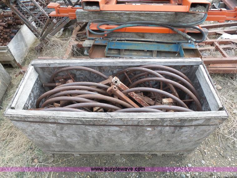 image for item J1668 Assorted masonry scaffolding