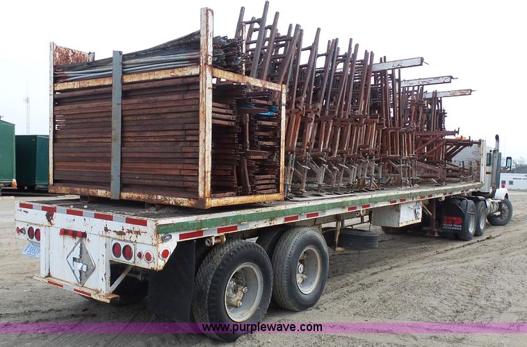 image for item J1668 Assorted masonry scaffolding