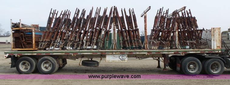 image for item J1668 Assorted masonry scaffolding