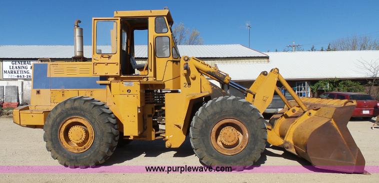 image for item J4981 Kobelco LK700A wheel loader