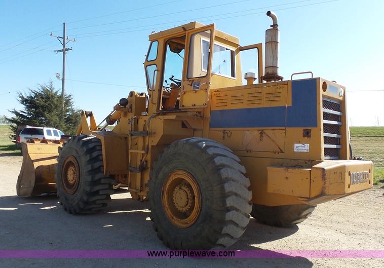 image for item J4981 Kobelco LK700A wheel loader