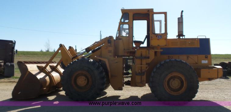 image for item J4981 Kobelco LK700A wheel loader