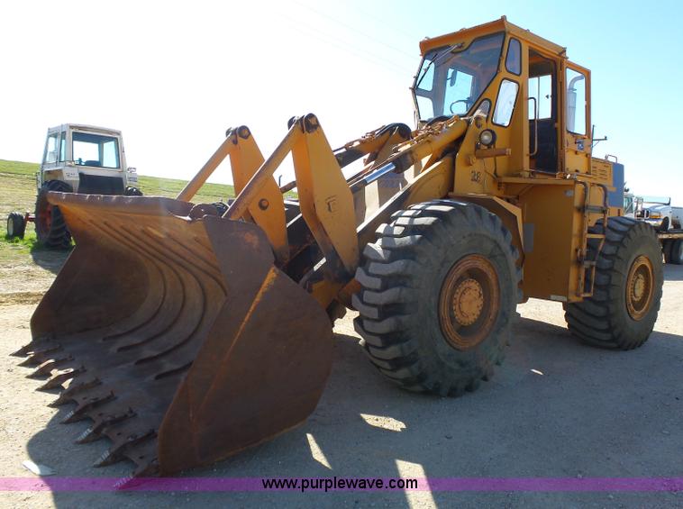 image for item J4981 Kobelco LK700A wheel loader