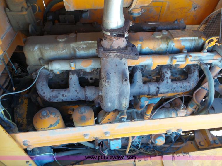 image for item J4981 Kobelco LK700A wheel loader