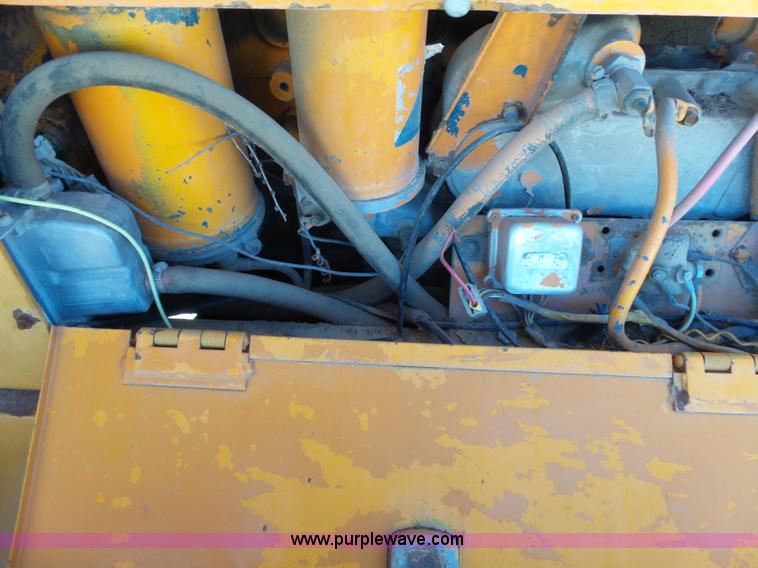 image for item J4981 Kobelco LK700A wheel loader