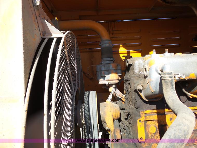 image for item J4981 Kobelco LK700A wheel loader