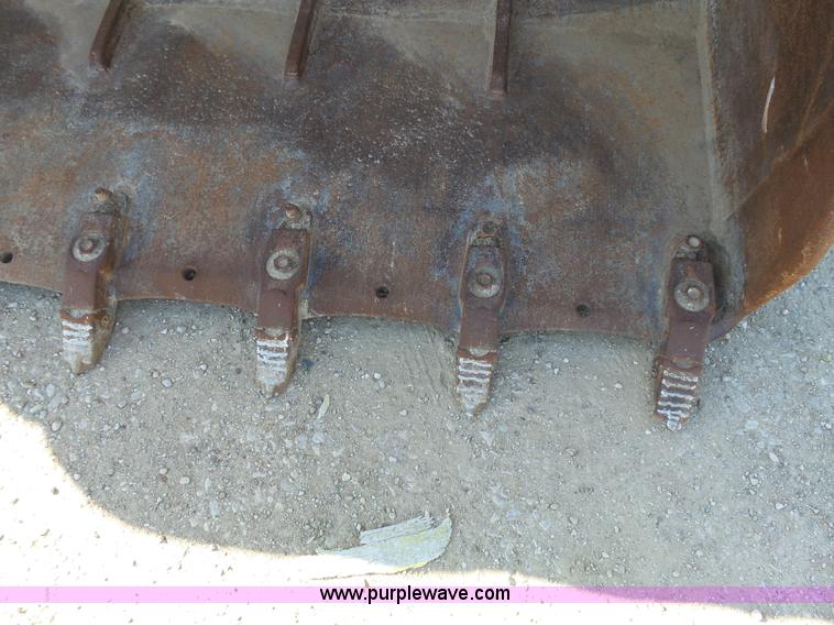 image for item J4981 Kobelco LK700A wheel loader