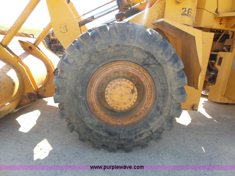 image for item J4981 Kobelco LK700A wheel loader