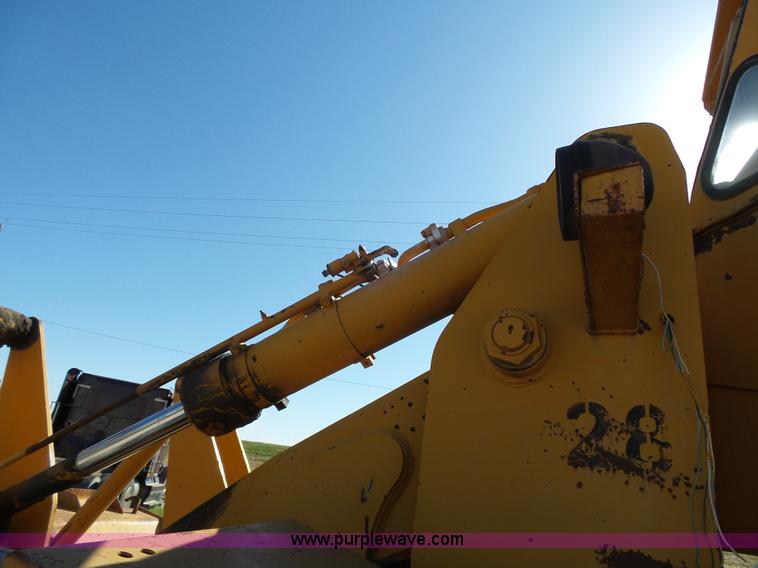 image for item J4981 Kobelco LK700A wheel loader