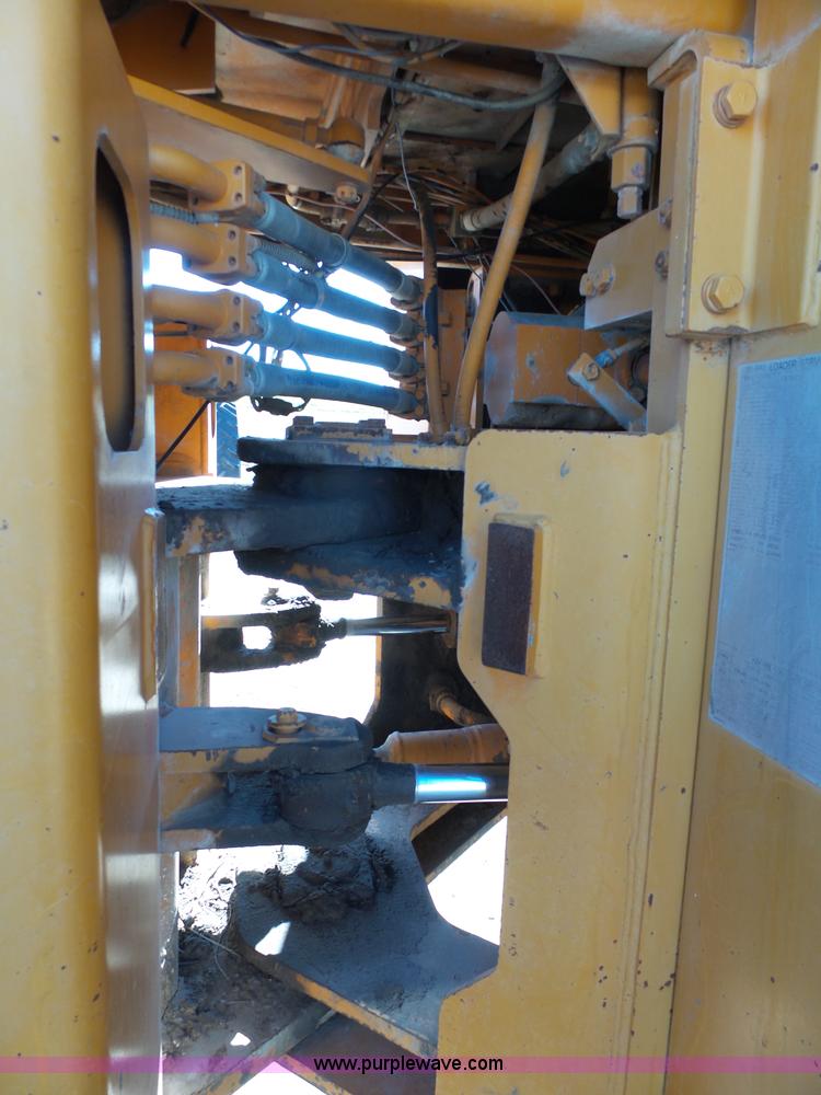 image for item J4981 Kobelco LK700A wheel loader