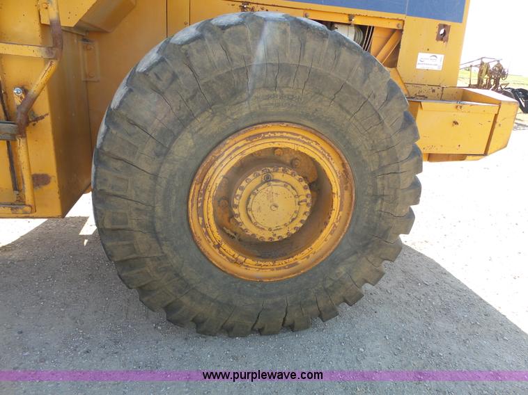 image for item J4981 Kobelco LK700A wheel loader