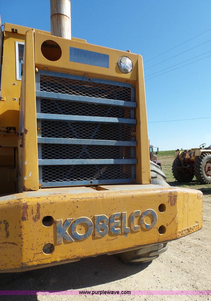 image for item J4981 Kobelco LK700A wheel loader