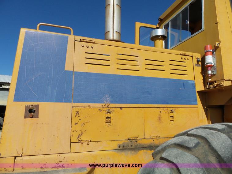 image for item J4981 Kobelco LK700A wheel loader