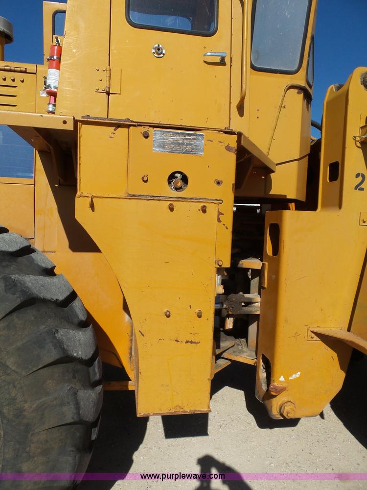 image for item J4981 Kobelco LK700A wheel loader