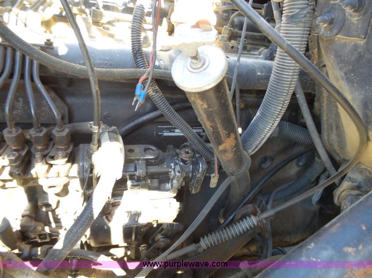 image for item J4985 1986 International F1954 dump truck