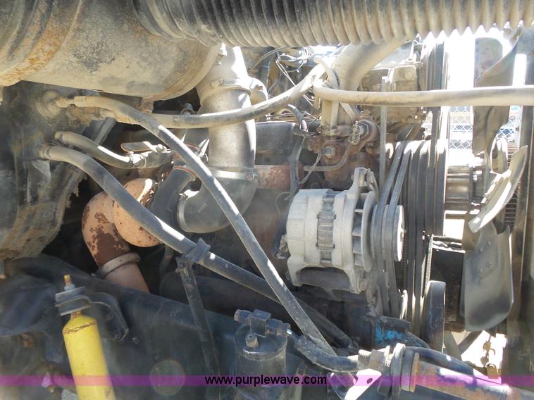 image for item J4985 1986 International F1954 dump truck