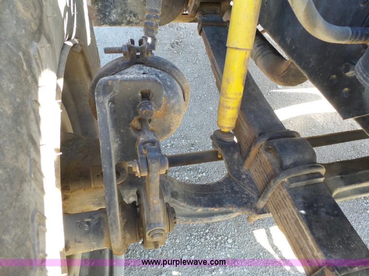 image for item J4985 1986 International F1954 dump truck