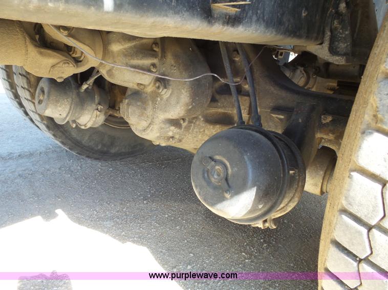 image for item J4985 1986 International F1954 dump truck