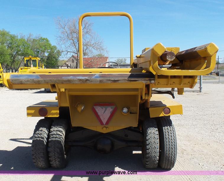 image for item J4987 1998 Broderson MH42-B Hammer-Hydra pavement breaker