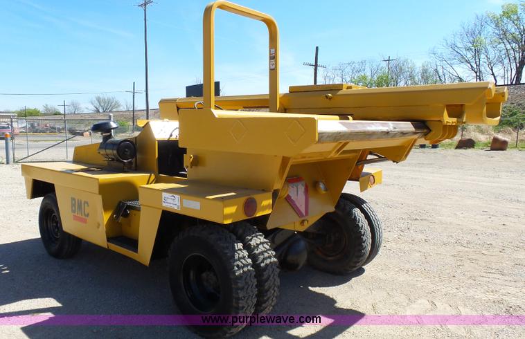 image for item J4987 1998 Broderson MH42-B Hammer-Hydra pavement breaker