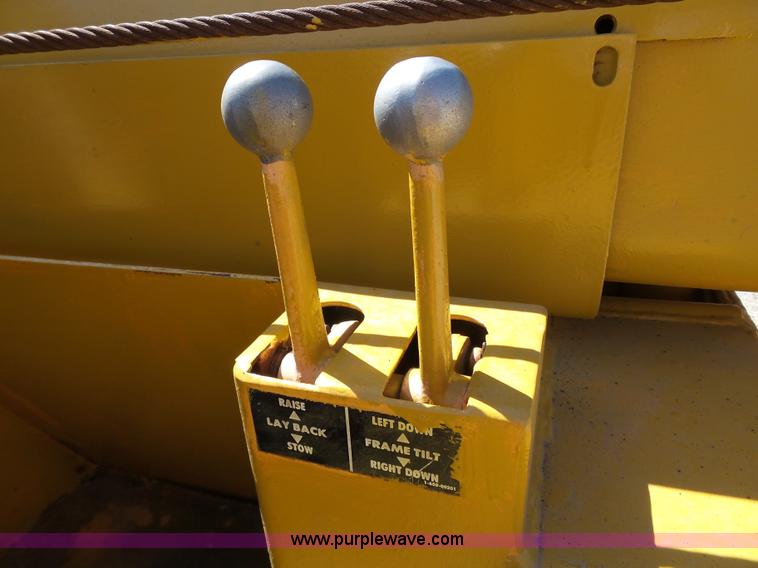 image for item J4987 1998 Broderson MH42-B Hammer-Hydra pavement breaker