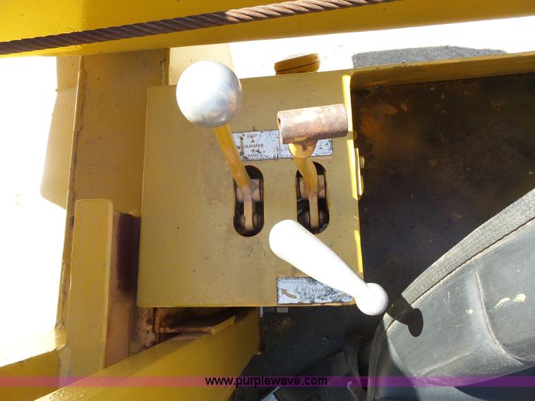 image for item J4987 1998 Broderson MH42-B Hammer-Hydra pavement breaker