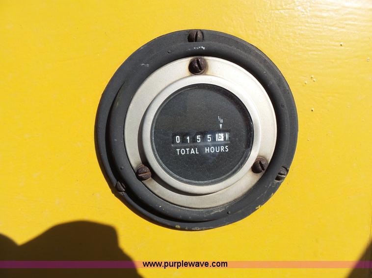 image for item J4987 1998 Broderson MH42-B Hammer-Hydra pavement breaker