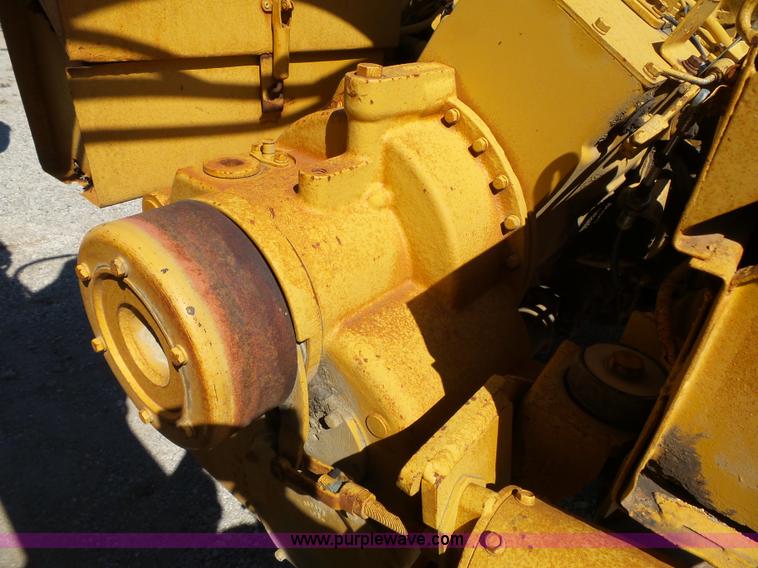 image for item J4988 1980 Caterpillar 613B elevating scraper