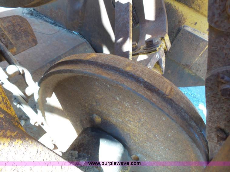 image for item J4988 1980 Caterpillar 613B elevating scraper