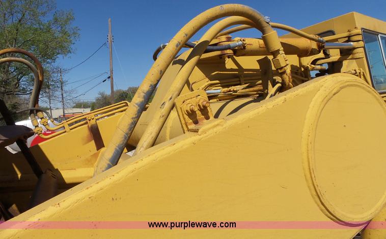 image for item J4988 1980 Caterpillar 613B elevating scraper