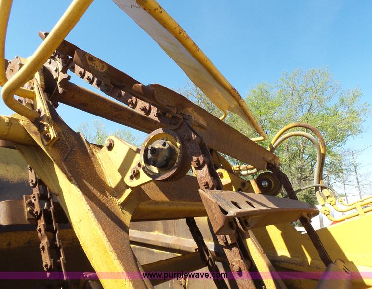 image for item J4988 1980 Caterpillar 613B elevating scraper