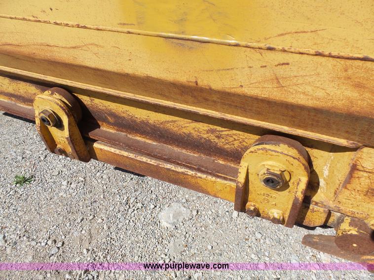 image for item J4988 1980 Caterpillar 613B elevating scraper
