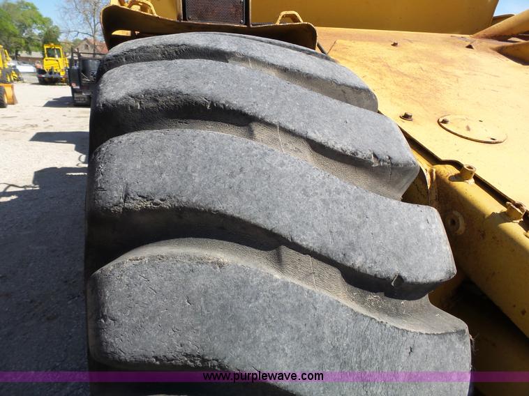 image for item J4988 1980 Caterpillar 613B elevating scraper