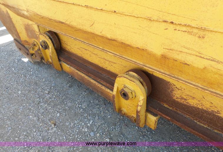 image for item J4988 1980 Caterpillar 613B elevating scraper